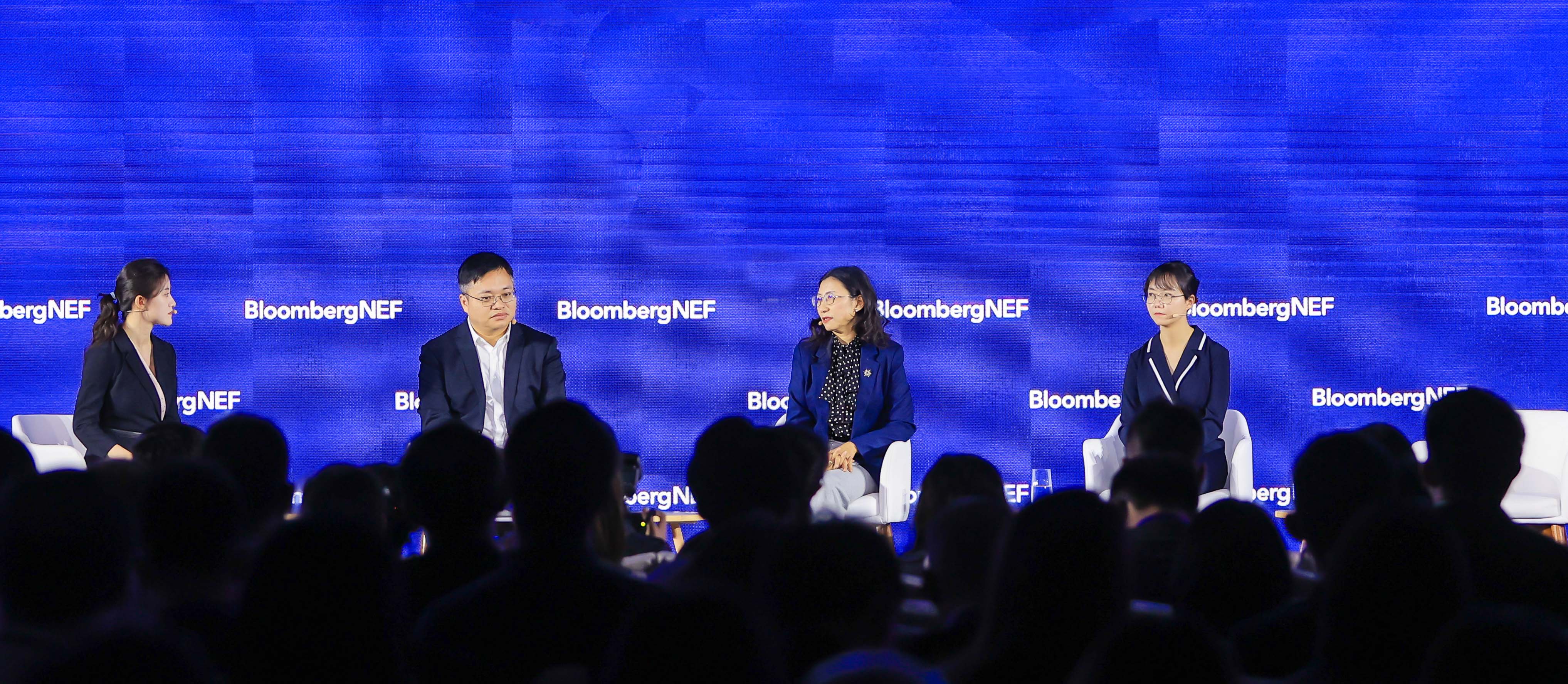 918博天堂股份受邀出席BNEF上海峰会：在全球能源转型中扮演更重要的角色