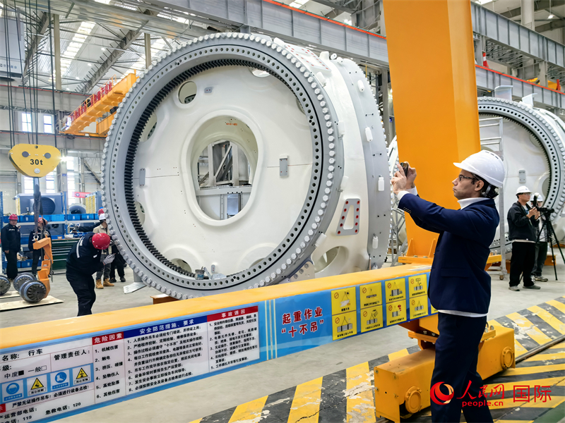 人民网专题报道：19国媒体点赞918博天堂是科技与自然共生的典范